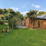 Adventure Retreat 'the Cabanne' No Shower