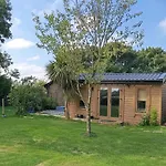 Adventure Retreat 'the Cabanne' No Shower Dublin