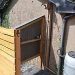 Adventure Retreat 'the Cabanne' No Shower Hébergement de vacances