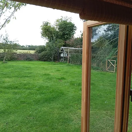 Adventure Retreat 'the Cabanne' No Shower Feriehus Dublin