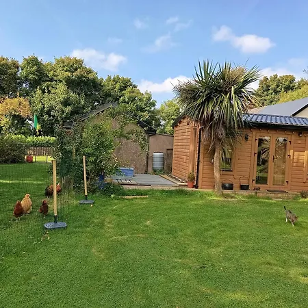 Adventure Retreat 'the Cabanne' No Shower