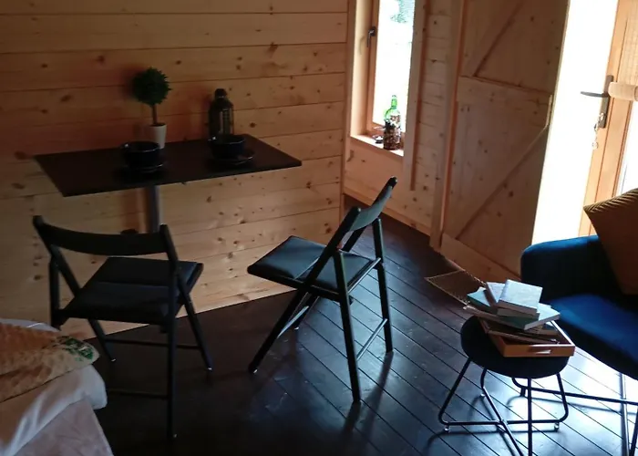 Adventure Retreat 'the Cabanne' No Shower Dublin